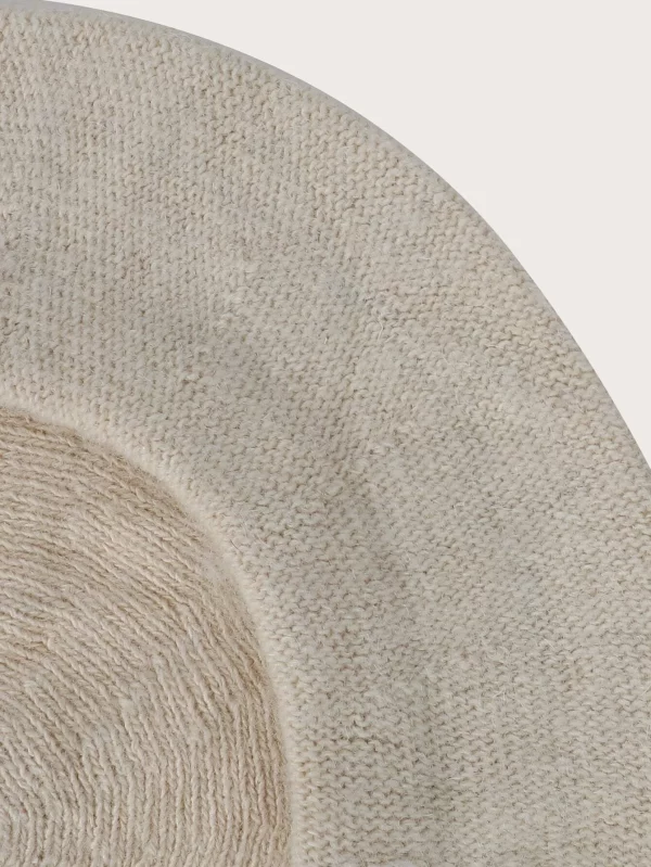 Elegant 1pc Soft Minimalist Solid Beret - Image 4